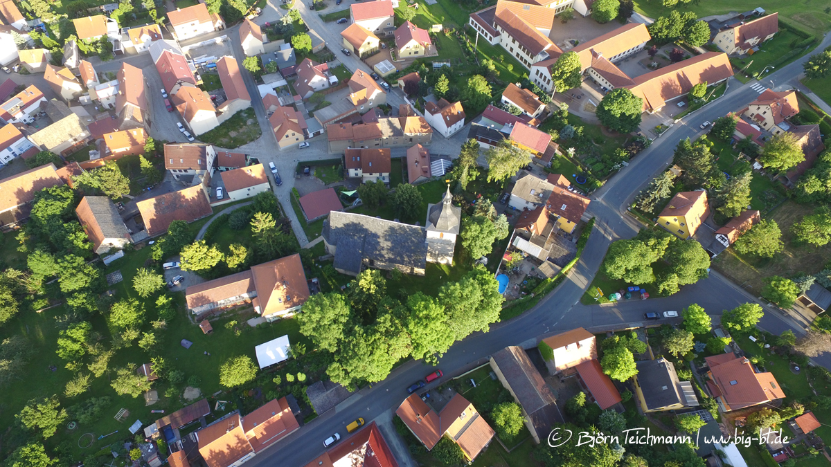 Luftaufnahmen Kirche Magdala BigBT.de